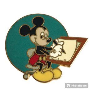 Vintage Disney Mickey Animator Pin Lapel Artist Signed Taiwan Rare Disneyana